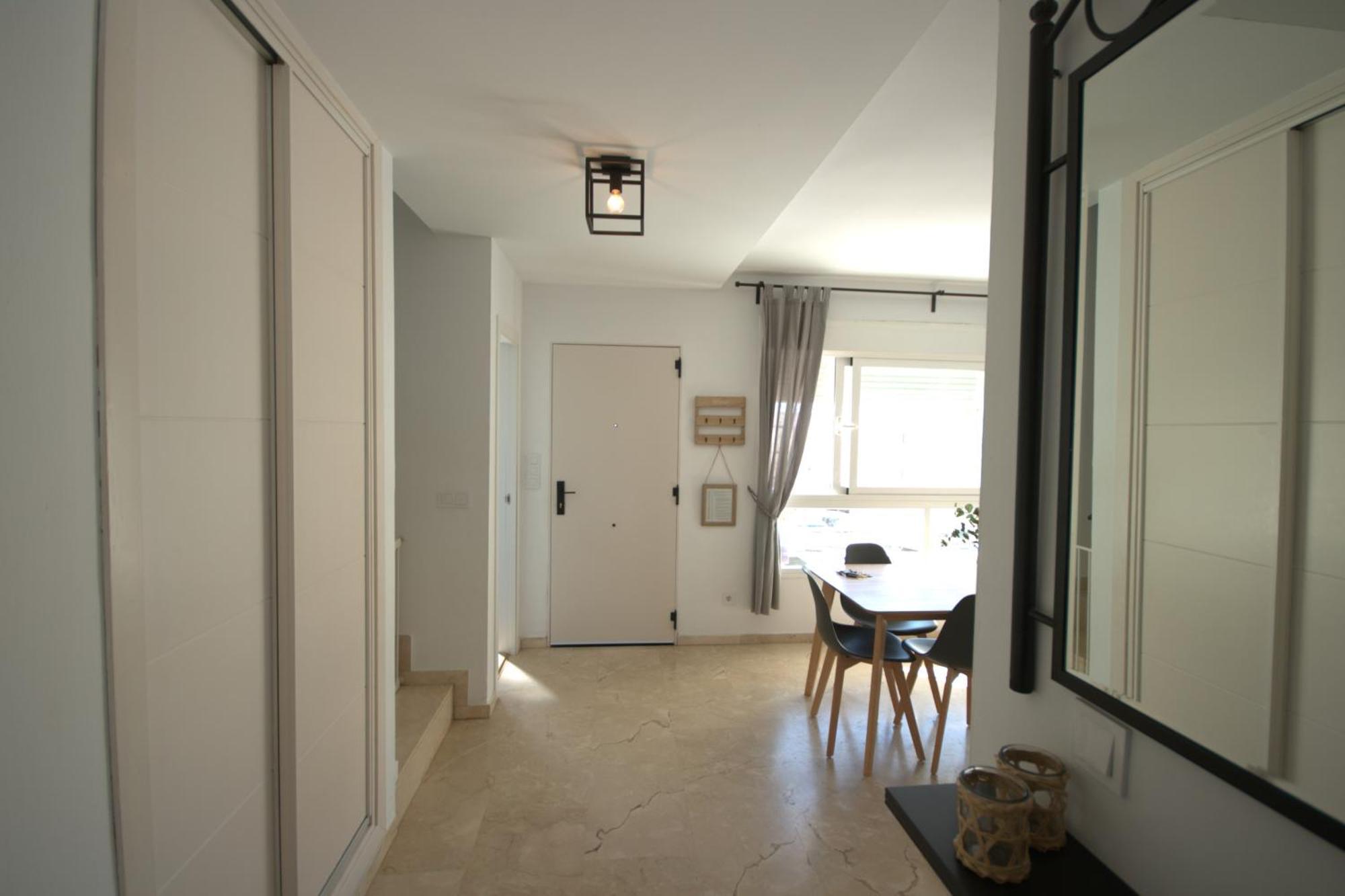Apartment Livintarifa Pataleta *